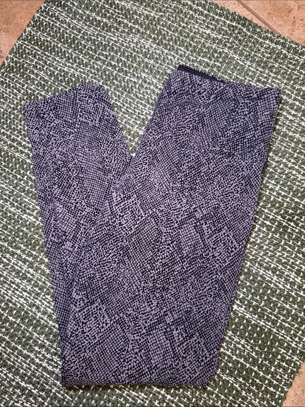 Casablanca Black & White Snake-Print Leggings
